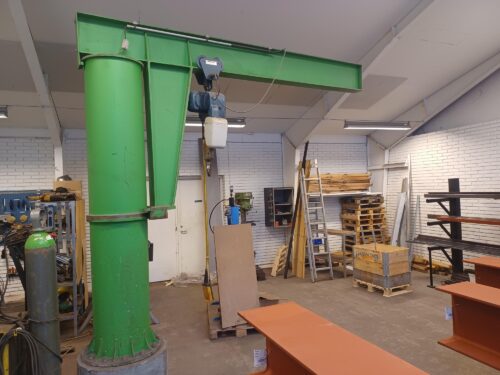 søjle svingkran 2 tons