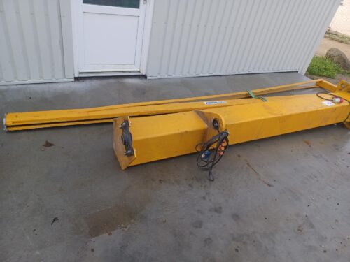 500 kg søjle svingkran