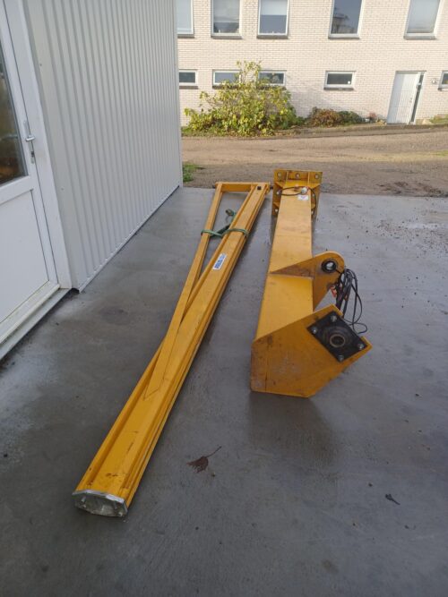 500 kg søjle svingkran