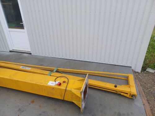 500 kg søjle svingkran